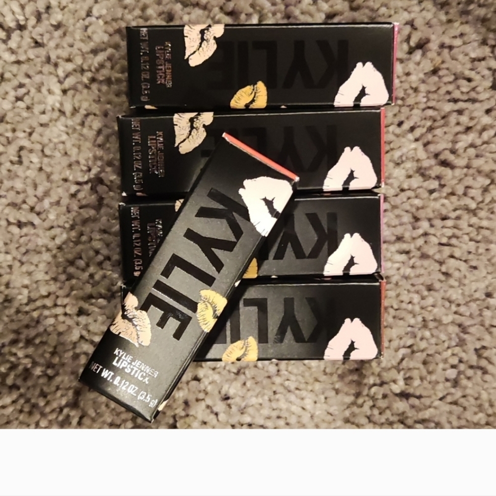 4 Kylie lipstick